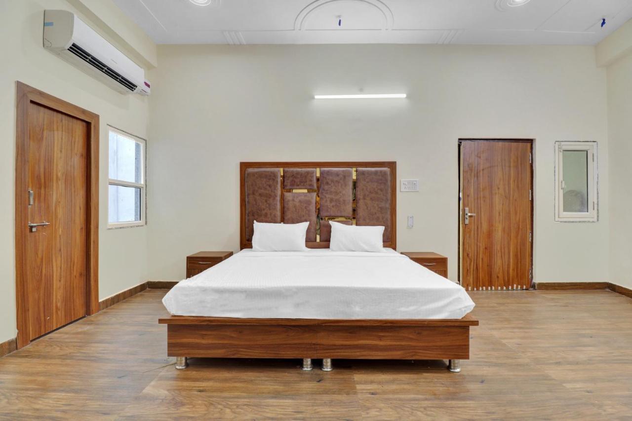 Collection O Pearl Inn Guest House Гвалиор Экстерьер фото