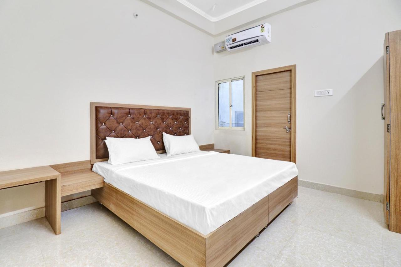 Collection O Pearl Inn Guest House Гвалиор Экстерьер фото