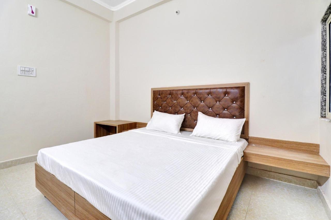 Collection O Pearl Inn Guest House Гвалиор Экстерьер фото